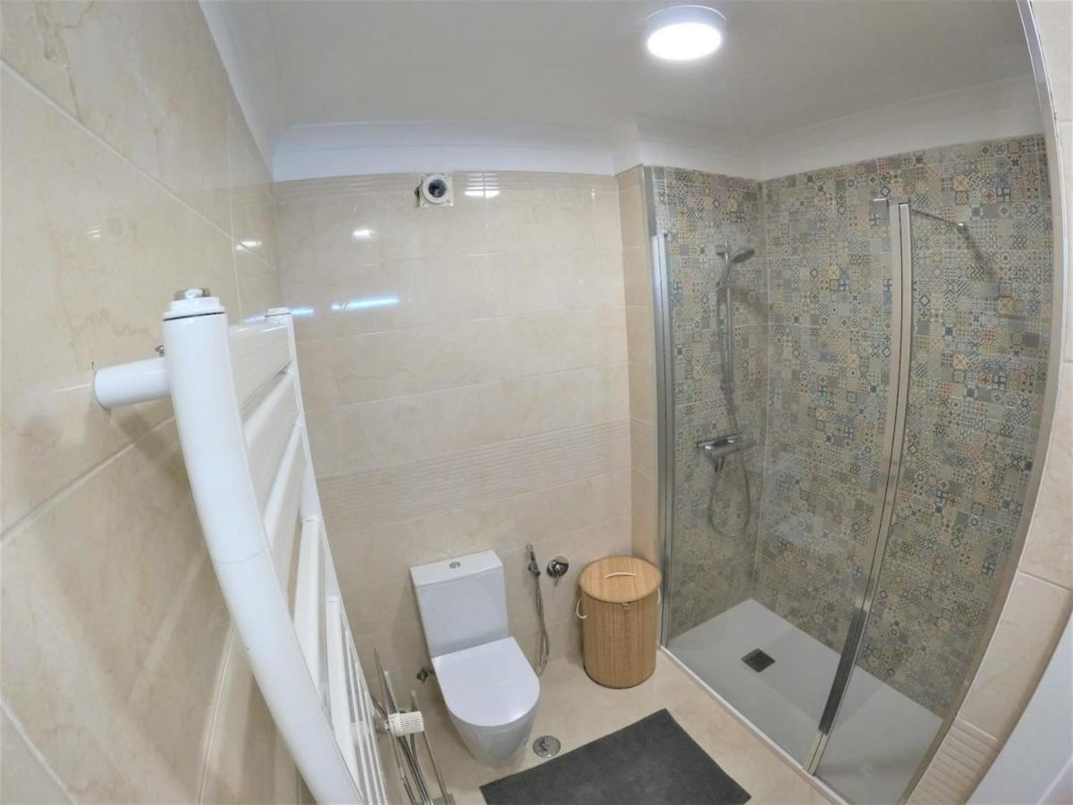 Carnaxide Modern T1 Apartment W Balcony In Carnaxide Oeiras Lisbon Esterno foto